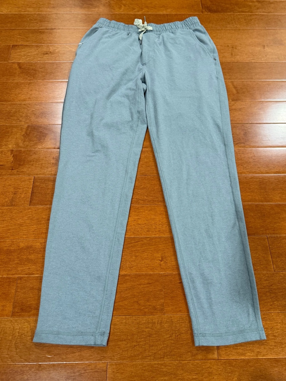 Vuori Mens V418 Light Blue DreamKnit Ponto Performance Pants Sz. M